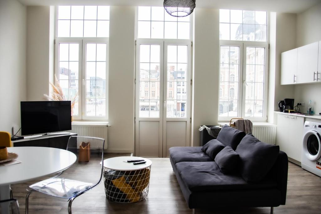 Apartment 8