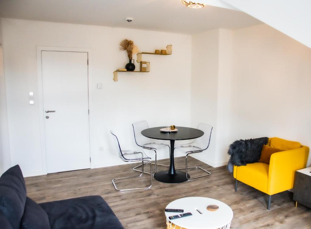 Apartment 20